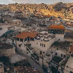Zula Cave House 5*