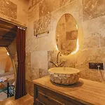 Hotel Zula Cave House 5*