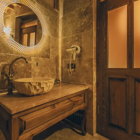 Hotel Zula Cave House *