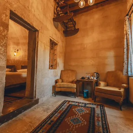 Hotel Zula Cave House *