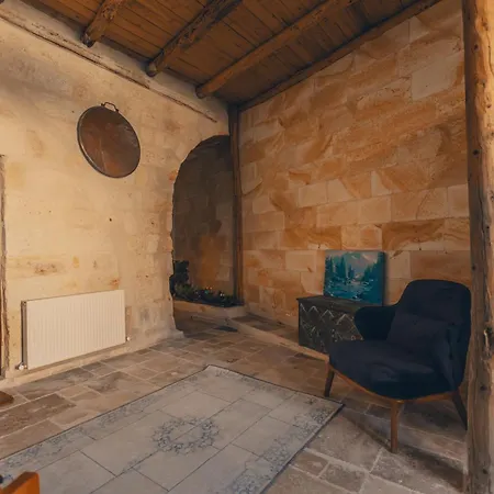 Zula Cave House Hotel *