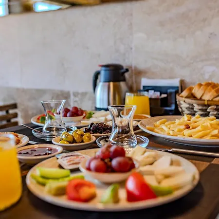 Hotel Zula Cave House *