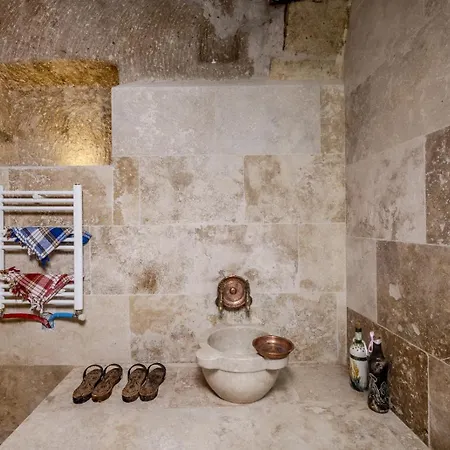 Otel Zula Cave House