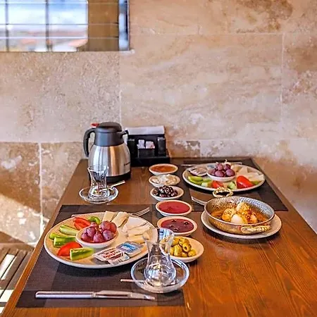 Hotel Zula Cave House