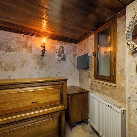 Otel Zula Cave House 5*