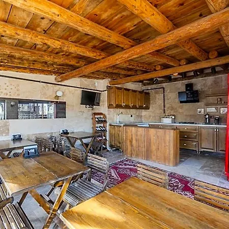 Otel Zula Cave House