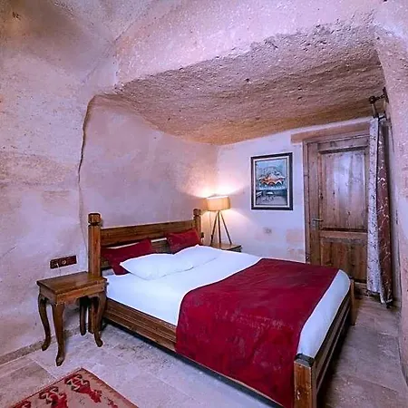 Zula Cave House 5*